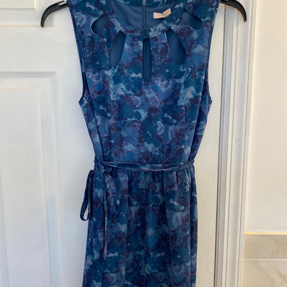 Blue dress